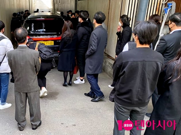 [TEN 포토] 故 문지윤, '코로나 19 우려로 가족과 친척 등 가까운 지인만 참석'