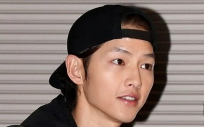 송중기 '보고타' 촬영 중단→오늘(24일) 입국…건강 상태 이상 無