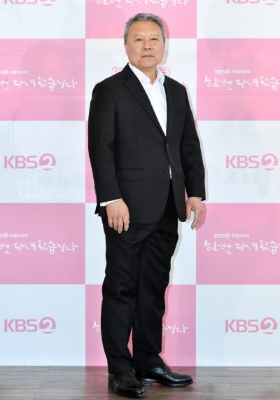 [TEN 포토] '한 번 다녀왔습니다' 천호진, '믿고 보는 배우'