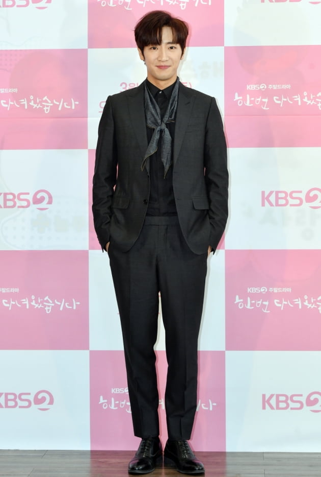 [TEN 포토] '한 번 다녀왔습니다' 이상엽, '멋쟁이 신사'