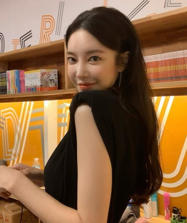 /사진=김윤지 인스타그램