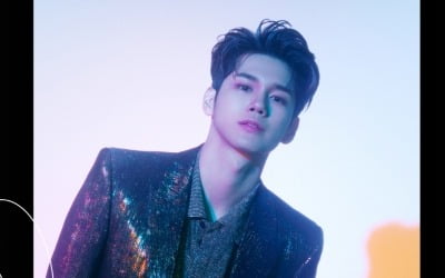 옹성우, '능력캐' 감정 쏟아낸 첫 앨범 'LAYERS' 관전 포인트 셋
