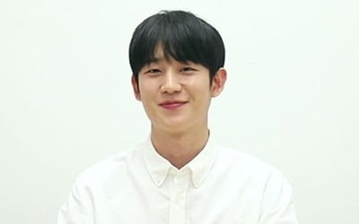 정해인, '잘 뽑고 잘 찍자' 캠페인 동참 "투표 없으면 자유도 없다"