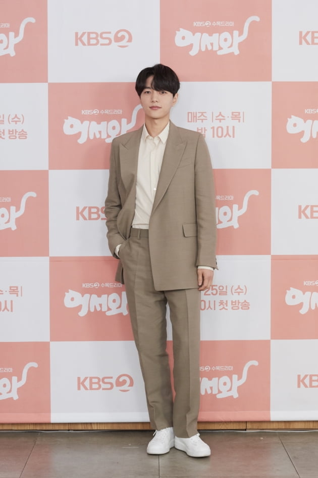 [TEN 포토] '어서와' 인피니트 엘, '오늘은 배우 김명수'