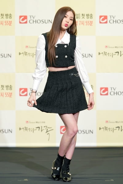 [TEN 포토] '어쩌다 가족' CLC 권은빈, '잔망스러운 포즈'