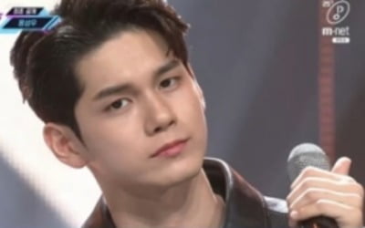 '엠카' 옹성우, 신곡 'GRAVITY' 무대 최초공개