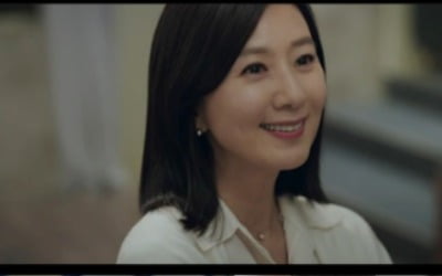 '부부의 세계' 김희애, 압도적 귀환…농도 짙은 열연
