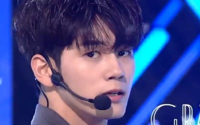 옹성우, 日 예능 꽉 채운 '대세' 행보
