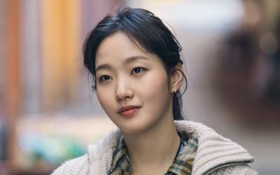 '더 킹' 김고은X김경남, 전광석화 '체포 작전 투샷' 공개