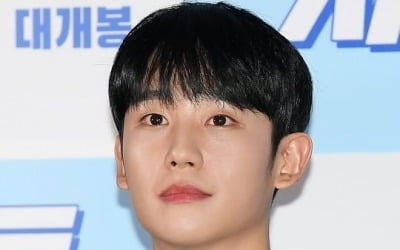 정해인 측 "넷플릭스 'D.P 개의 날', 제안 받았으나 결정된 것 없어" [공식]