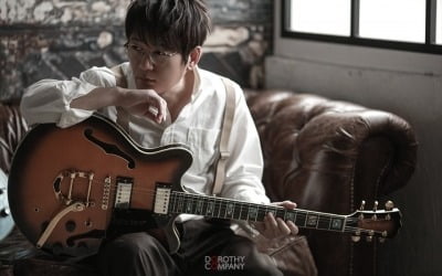 신승훈, 데뷔 30주년 맞아 'My Personas' LP 한정반 제작…소장 가치 'UP'