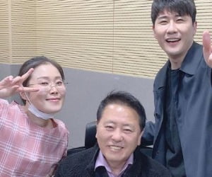 '허리케인 라디오' 영탁 "결혼 NO…열심히 일할 시기"