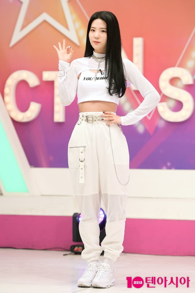 [TEN 포토] 시그니처 셀린, '완벽한 팔등신 몸매'