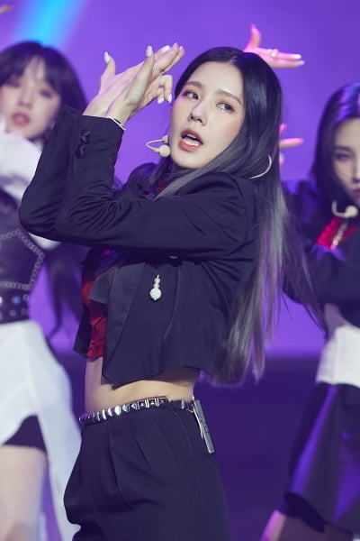 [TEN 포토] 여자아이들 미연 '마음을 체포당했어'