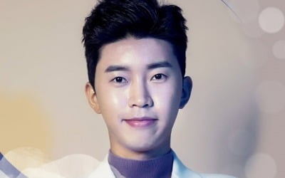 '밤편지' 김이나가 밝힌 임영웅 '이제 나만 믿어요' 가사의 의미