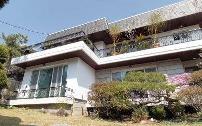 '기생충' 집 아냐?…'유랑마켓' 한석준, 연희동 대저택 공개
