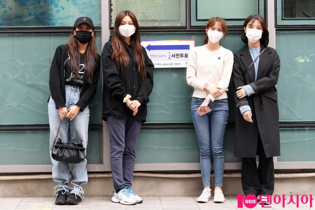 [TEN 포토] 씨엘씨 '투포는 국민의 권리'