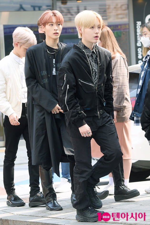 [TEN 포토] TOO 제롬X재윤 '투표하러 왔어요'