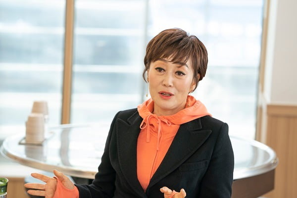 하춘화가 '밥먹다'에 출연했다. / 사진제공=SBS플러스