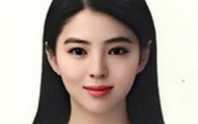 '부부의 세계' 한소희, 교복→증명사진 보니…김태희 뺨치는 '모태미녀'