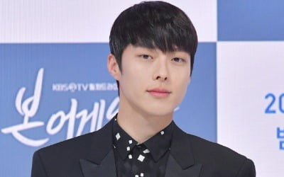 '본 어게인' 장기용, 비주얼 변신 예고…"가발 처음 써 봐"