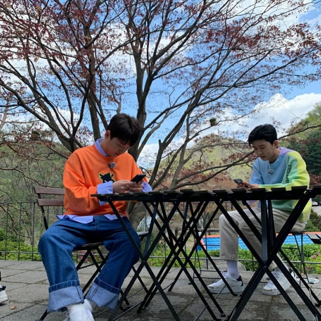 가수 이찬원이 '밥블레스유2' 촬영 현장 사진을 공개했다. / 사진=이찬원 인스타그램