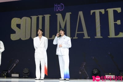 [TEN 포토] H&D 이한결-남도현 '눈부신 쇼케이스 현장'
