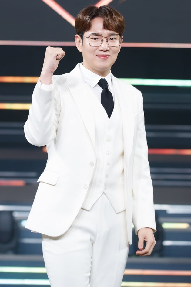 [TEN 포토] '로드 투 킹덤' 장성규, '눈은 웃지 않지'
