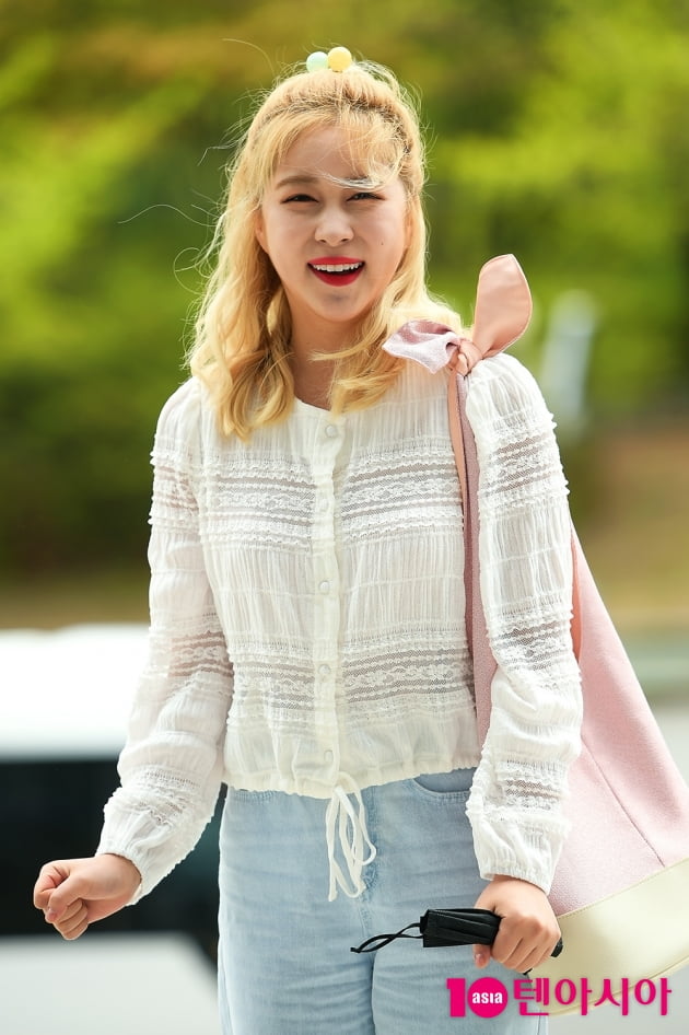 [TEN 포토] 우주소녀 다영, '레드립이 포인트에요'