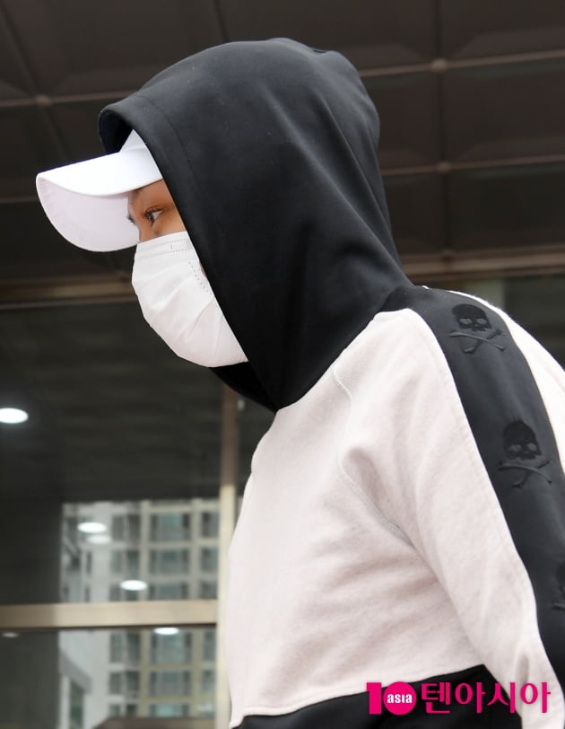 [TEN 포토] 박유천 '법원에서 철통방어'