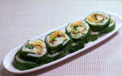 '편스토랑' 오윤아, '전복 감태 김밥' 개발…초록 비주얼 '눈길'