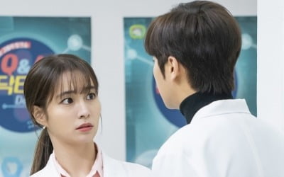 '한 번 다녀왔습니다' 이민정·이상엽, 방송 녹화 중 팽팽한 기싸움