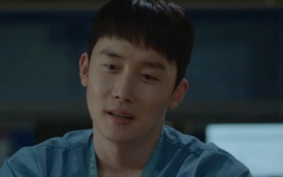 '슬기로운 의사생활' 김준한의 담담한 고백, 육사 그만 둔 이유