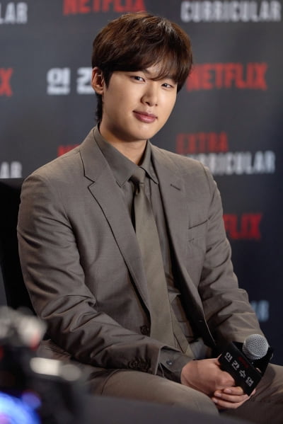 [TEN 포토] '인간수업' 김동희, '그윽한 눈빛'