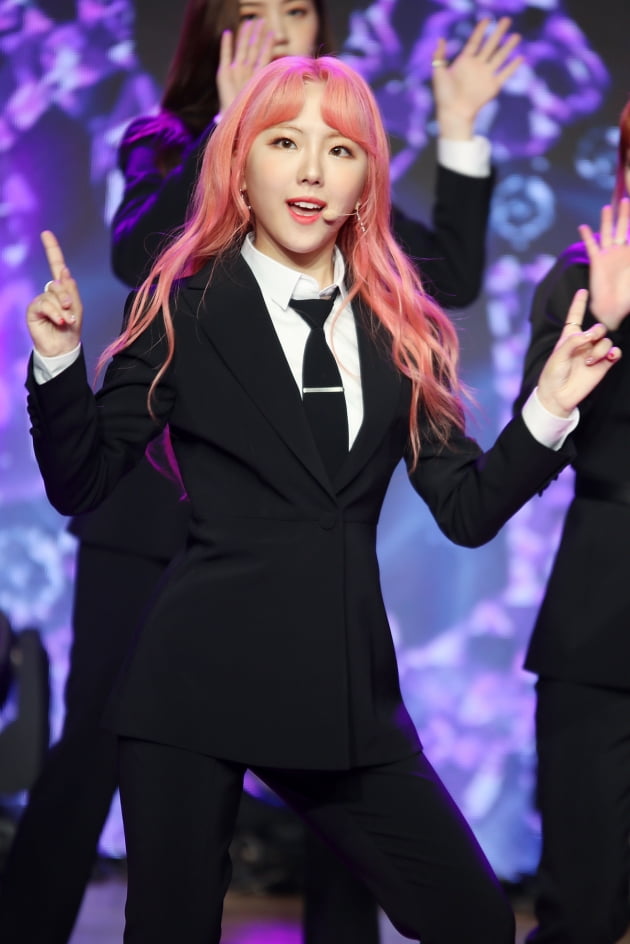 [TEN 포토] 공원소녀 서경 '움직이는 인형'