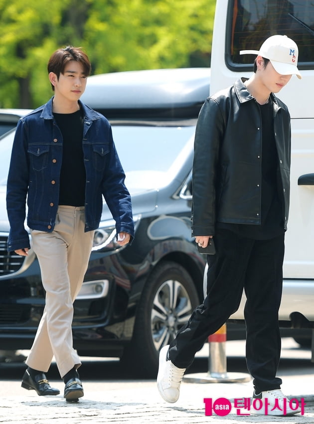 [TEN 포토] 갓세븐 진영X유겸, '햇살보다 눈부신 존재감'
