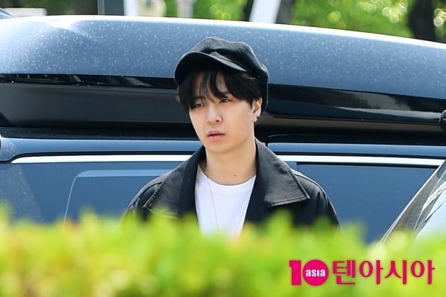 [TEN 포토] 갓세븐 영재, '피곤함 가득한 출근길'