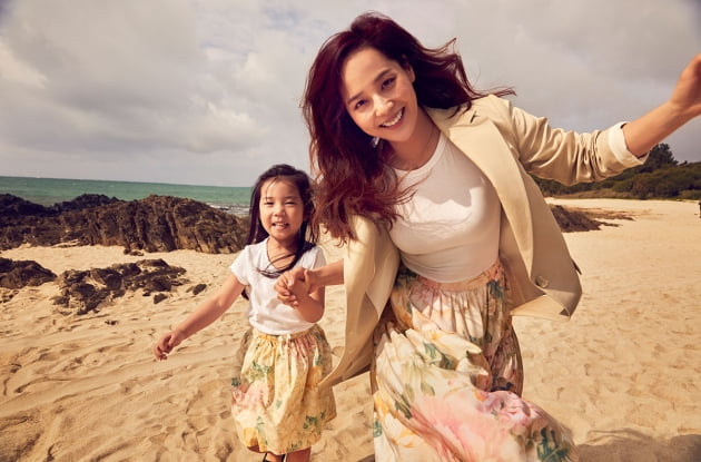 유진-로희/ 사진제공=H&M