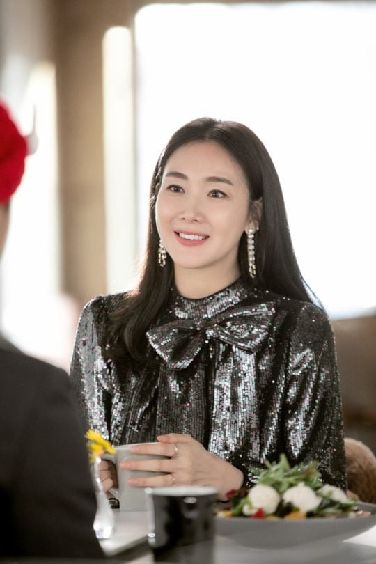 나이 45세 최지우, 오늘 득녀…"산모·아이 모두 건강"