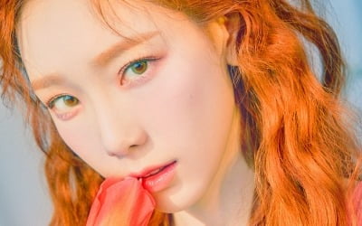 태연, 매력적인 비주얼…새 싱글 'Happy' 뮤비 티저 공개