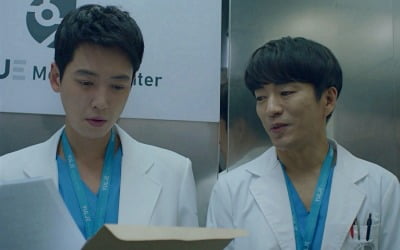 "여기가 케미 맛집"…'슬기로운 의사생활', 최고의 찰떡 커플은?