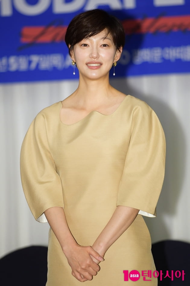 [TEN 포토] 이엘 '출구 없는 매력'