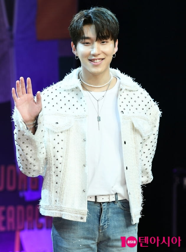 [TEN 포토] 문종업 '홀로서기 시작합니다'