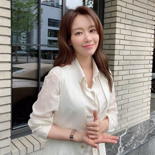 김아중이 '덕분에 챌린지'에 동참했다. / 사진=김아중 인스타그램