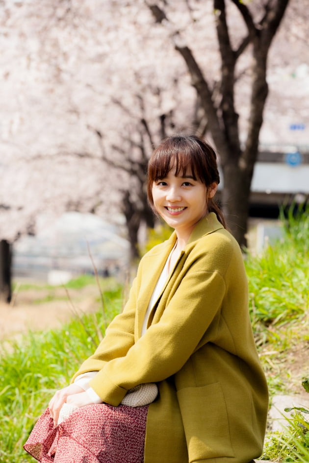 배우 유진/사진=영화 '종이꽃' 스틸