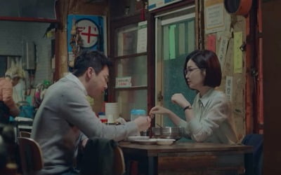 '슬기로운 의사생활' 조정석부터 신현빈까지…러브라인 변화 감지