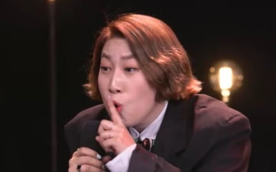 김영희 "11년차 솔로, 좋아하는 에로배우에게 SNS로 연락까지…"('스탠드업')