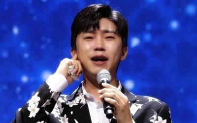 '사랑의 콜센타' 임영웅, 아들 잃은 신청자 위한 감동의 무대…전원 오열