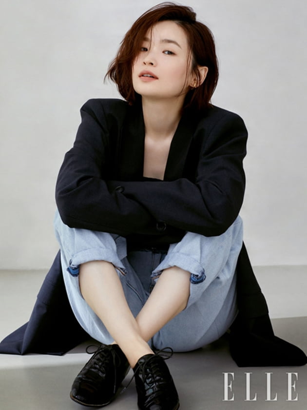 배우 전미도 화보 / 사진제공=엘르