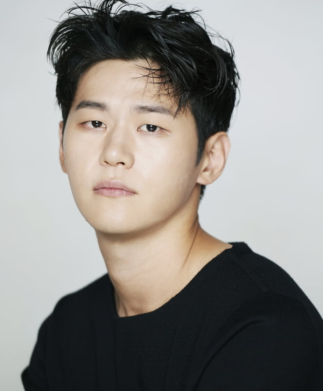 '부부의 세계' 이학주 "김희애·박해준, 우습다 생각했다" 